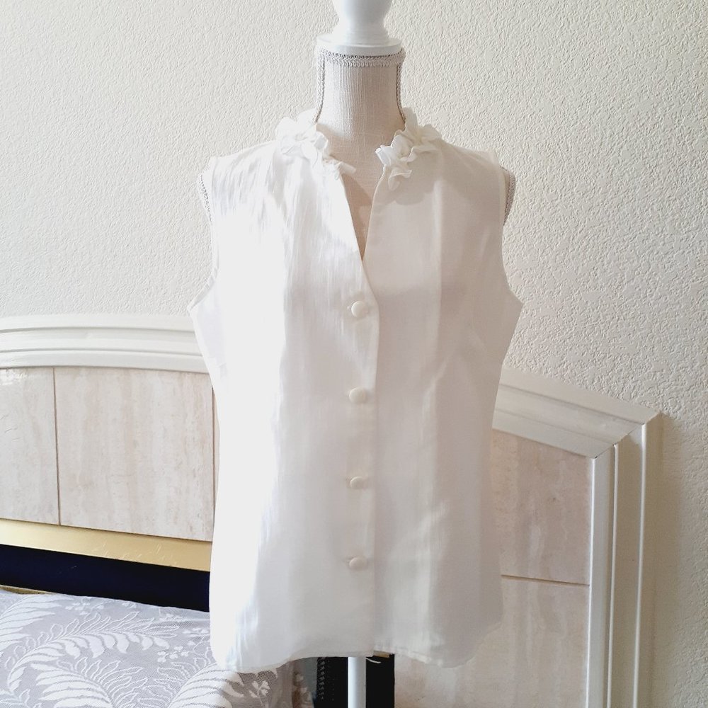 Doncaster Collection Sleeveless Blouse